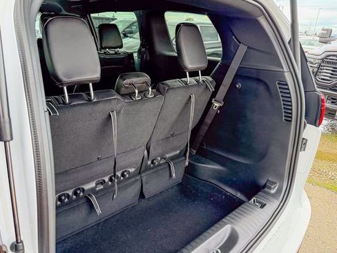 New 2026 Chrysler Voyager LX image 25