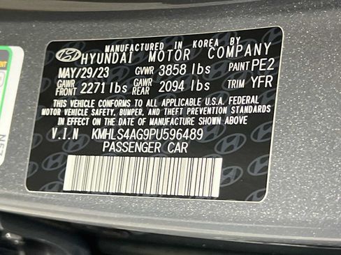 Certified 2023 Hyundai Elantra SEL w/ Convenience Package FWD image 32