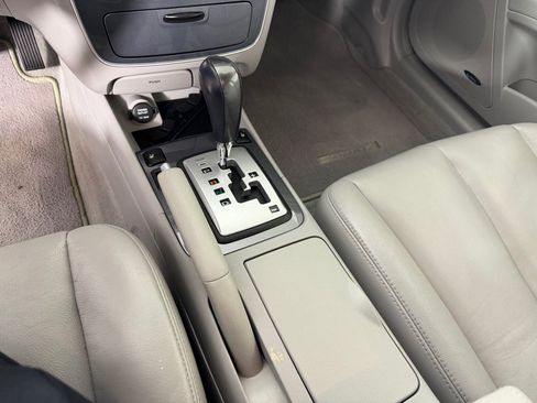 Used 2008 Hyundai Sonata Limited FWD image 16