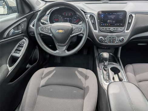 Used 2023 Chevrolet Malibu LT FWD image 27