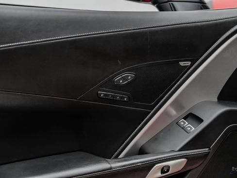 Used 2015 Chevrolet Corvette Z06 w/ 3LZ Preferred Equipment Group image 98