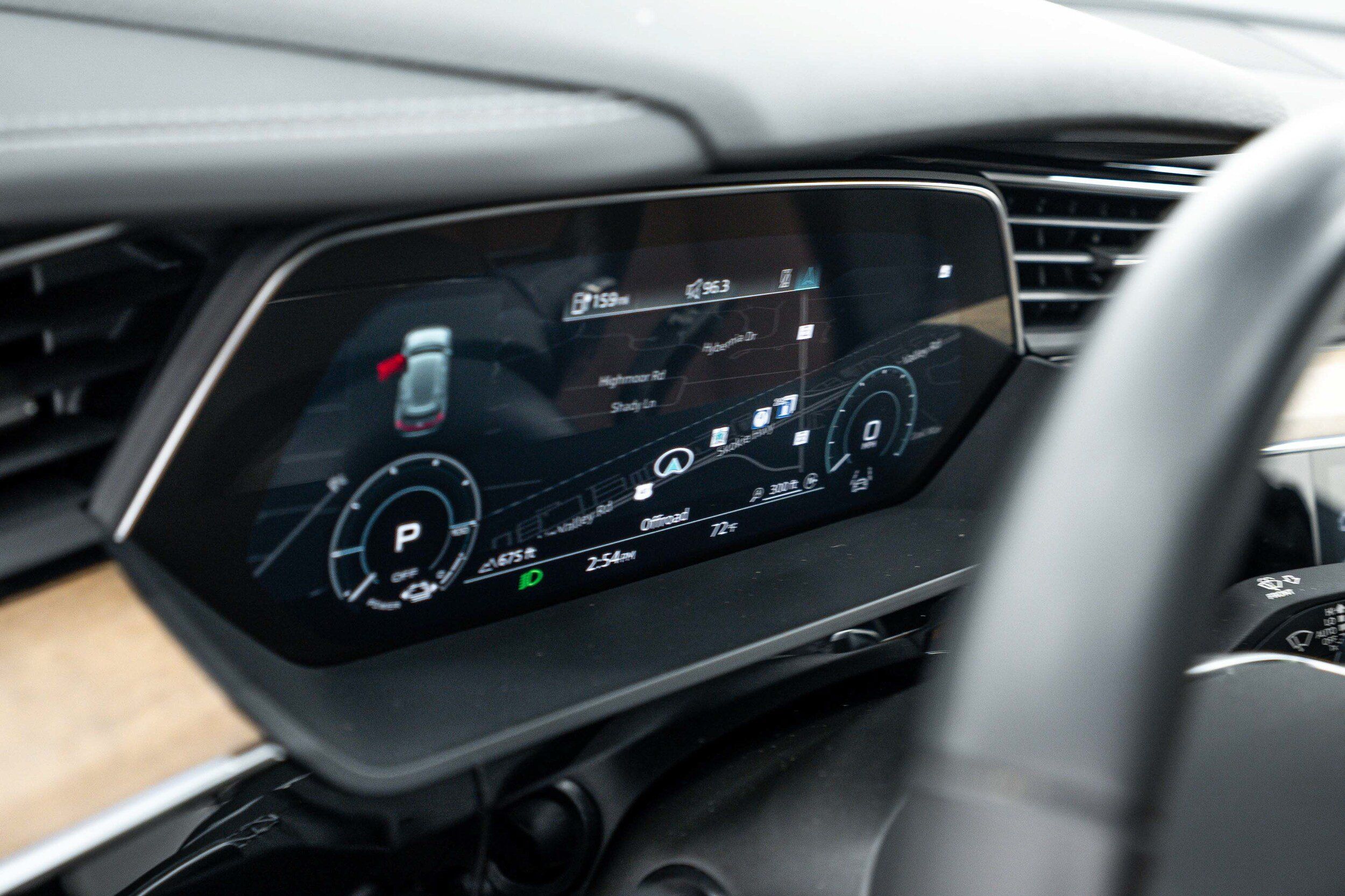 Certified 2024 Audi Q8 e-tron Prestige w/ Prestige Package AWD/4WD image 11