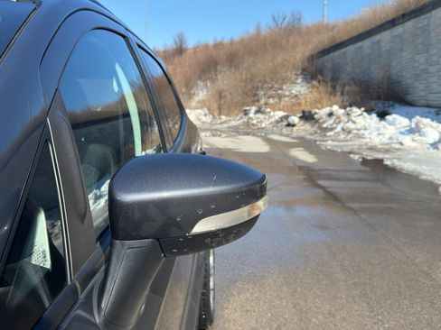 Used 2021 Ford EcoSport SE w/ SE Appearance Package image 12