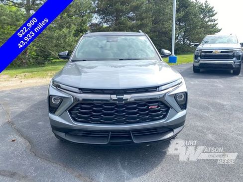 Used 2024 Chevrolet TrailBlazer RS w/ Convenience Package FWD image 10