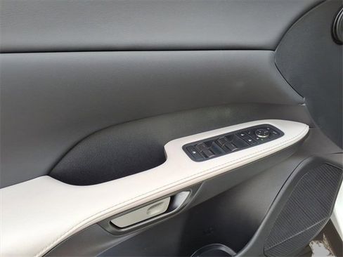 Certified 2025 Lexus RX 350 Premium image 7