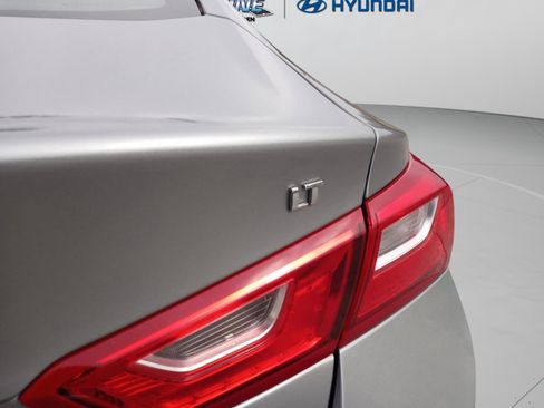 Used 2024 Chevrolet Malibu LT image 27