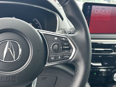 Certified 2026 Acura MDX FWD w/ Technology Package image 30