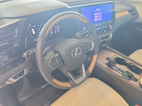 Certified 2024 Lexus RX 350 Premium w/ Accessory Package (K3) FWD image 29