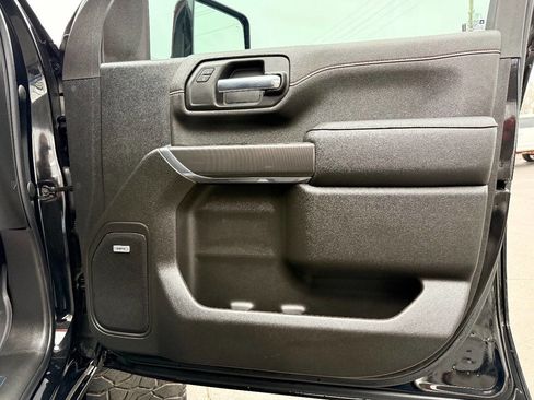 Used 2022 GMC Sierra 2500 AT4 w/ AT4 Premium Plus Package image 38