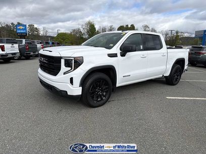 Used 2023 GMC Sierra 1500 Elevation