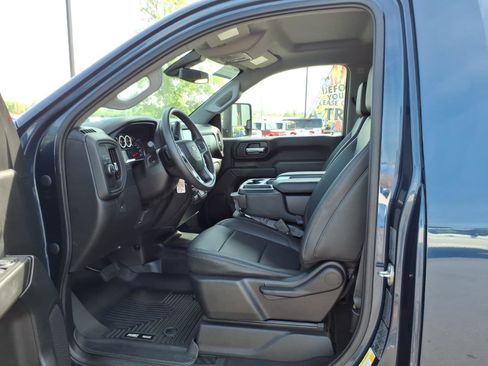 Used 2021 Chevrolet Silverado 2500 W/T w/ WT Convenience Package RWD image 12