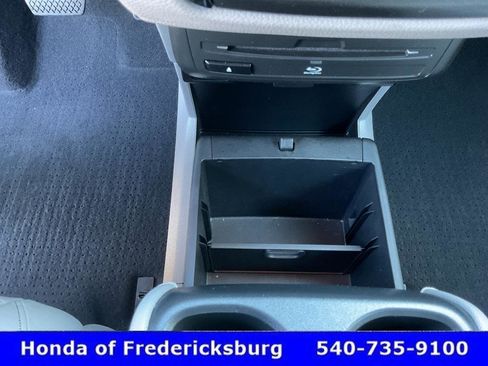Used 2023 Honda Odyssey Touring image 43
