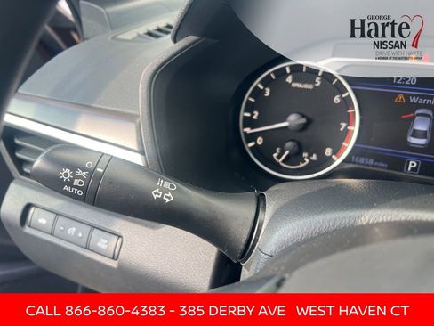 Certified 2024 Nissan Altima 2.5 SV image 38