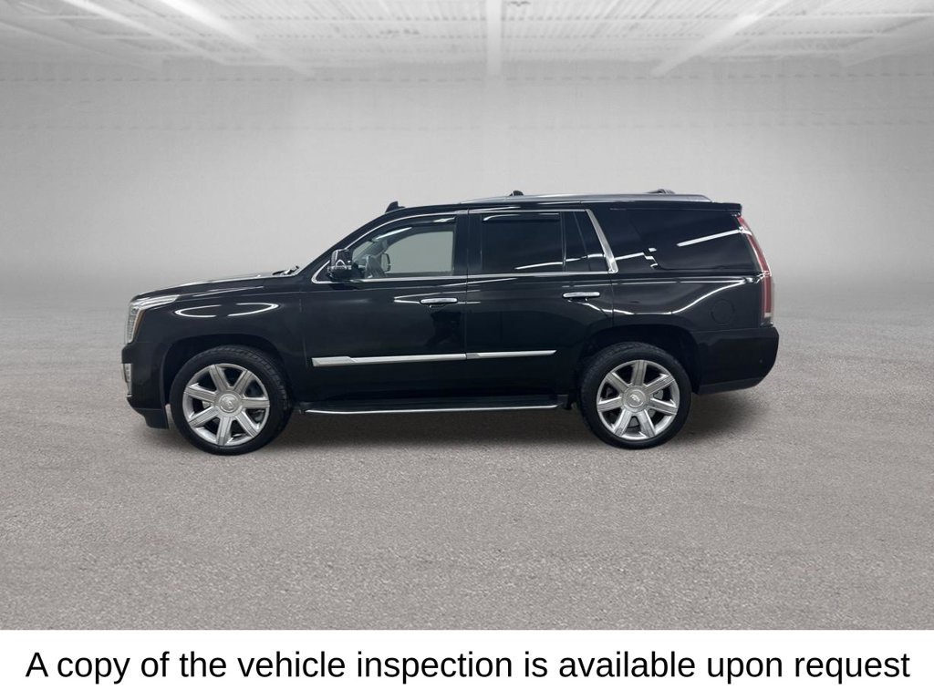 Used 2017 Cadillac Escalade Premium Luxury AWD/4WD image 8