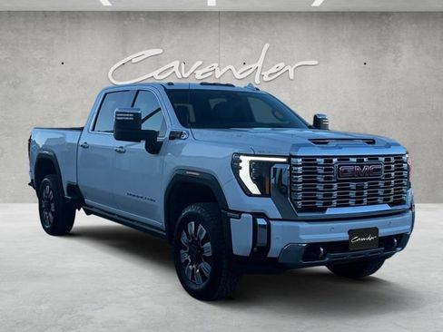 Used 2024 GMC Sierra 2500 Denali w/ Denali Reserve Package image 2