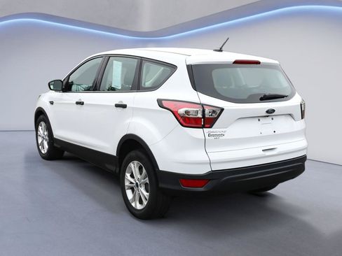Used 2017 Ford Escape S FWD image 5