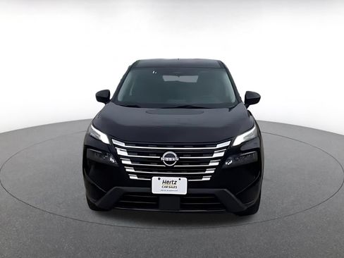 Used 2025 Nissan Rogue SV AWD/4WD image 4
