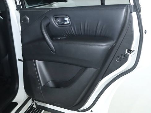 Used 2022 Nissan Armada SL w/ Midnight Edition Package RWD image 35