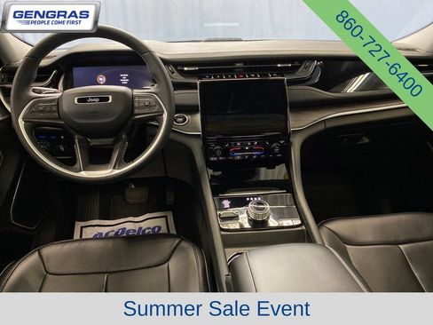 Used 2024 Jeep Grand Cherokee Limited 4xe AWD/4WD image 31