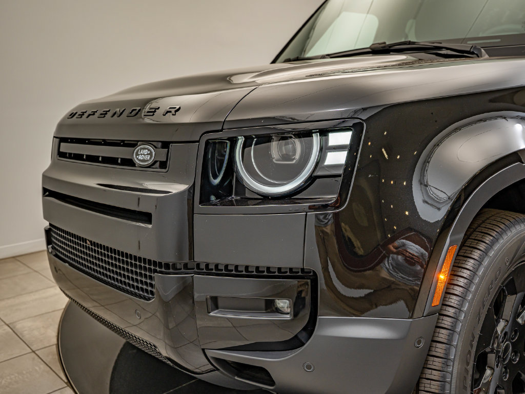 New 2026 Land Rover Defender 110 S AWD/4WD image 3