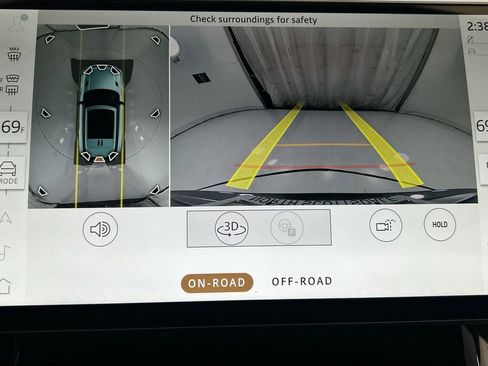 Used 2024 Land Rover Range Rover Sport SE image 15