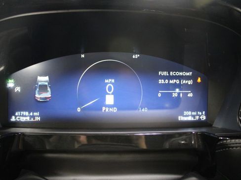 Used 2024 Lincoln Corsair AWD image 34