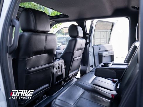 Used 2012 Ford F350 Lariat w/ Lariat Interior Pkg image 29