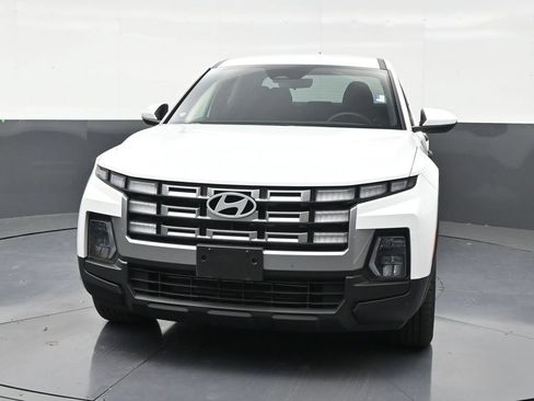 Used 2026 Hyundai Santa Cruz SE FWD image 8