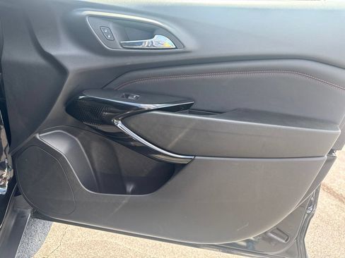 Used 2024 Chevrolet Trax RS w/ Driver Confidence Package FWD image 34