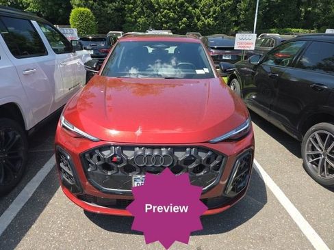 Used 2025 Audi SQ5 Premium Plus w/ Premium Plus Package AWD/4WD image 3