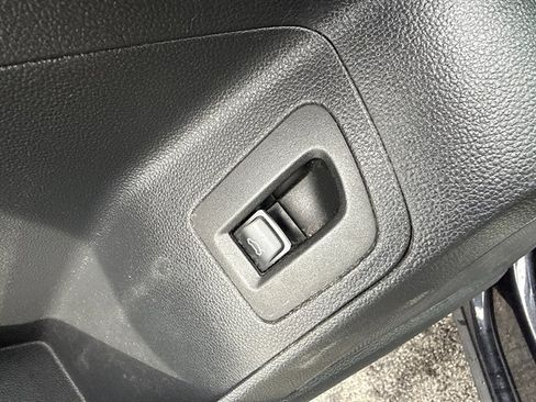 Used 2018 Volkswagen Atlas SEL image 11