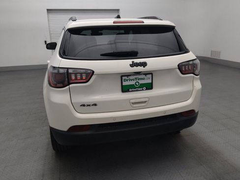 Used 2021 Jeep Compass Latitude w/ Sun and Sound Group AWD/4WD image 6