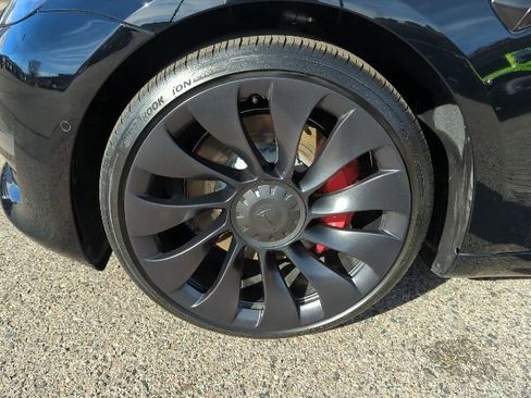 Used 2022 Tesla Model 3 Performance image 22