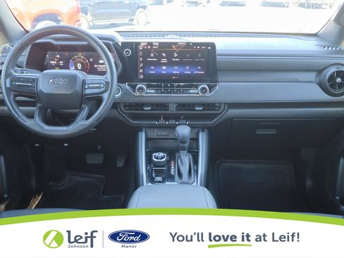 Used 2024 Chevrolet Colorado Trail Boss w/ Technology Package image 21