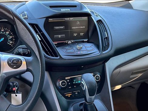 Used 2015 Ford Escape SE w/ Equipment Group 201A image 6