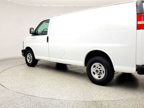 Used 2015 GMC Savana 2500 RWD image 7