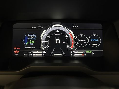 New 2026 Toyota Tundra Limited AWD/4WD image 8