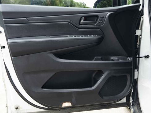 Used 2024 Honda Odyssey EX-L image 36