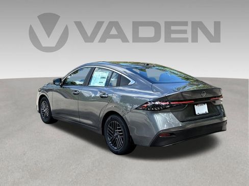 New 2026 Nissan Sentra SV w/ SV Convenience Package FWD image 24