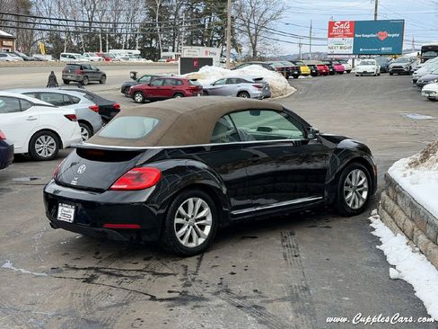 Used 2014 Volkswagen Beetle TDI image 45
