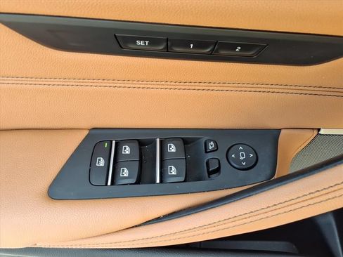 Used 2022 BMW 530i xDrive w/ Premium Package AWD/4WD image 20