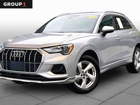 Used 2021 Audi Q3 2.0T Premium w/ Convenience Package AWD/4WD image 1
