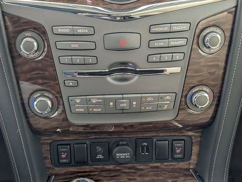 Used 2019 Nissan Armada SL w/ Premium Package AWD/4WD image 22