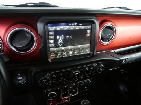 Used 2020 Jeep Gladiator Rubicon AWD/4WD image 22