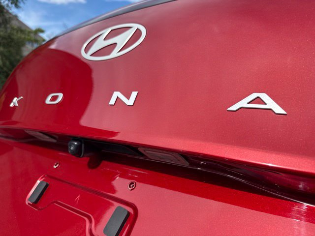 Used 2024 Hyundai Kona SEL AWD/4WD image 12
