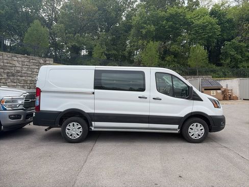 Used 2024 Ford Transit 250 Low Roof w/ Exterior Upgrade Package RWD image 7