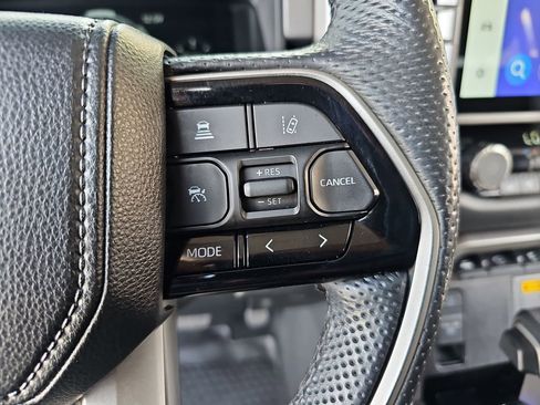 Used 2024 Toyota Tundra Limited AWD/4WD image 12