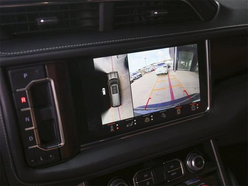 Used 2023 GMC Yukon Denali Ultimate image 23