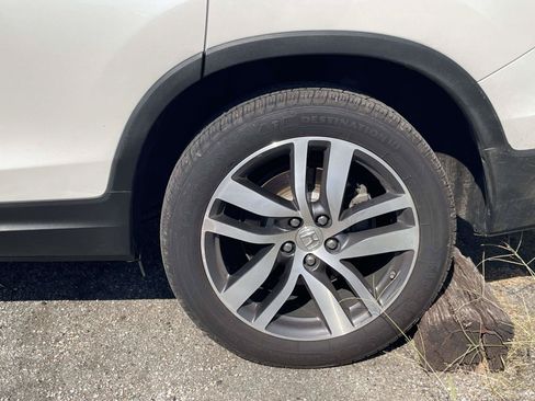 Used 2018 Honda Pilot Elite image 5