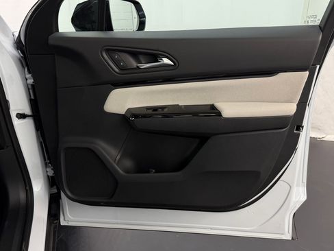 New 2026 Honda Prologue EX image 32